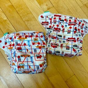 2 Tots Bots Cloth Diapers - New York and London